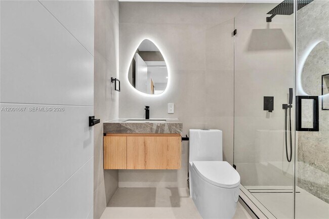 Building Photo - 4967 SW 32nd Way