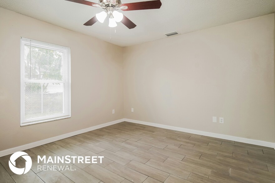 Building Photo - 413 Diamond Ridge Dr