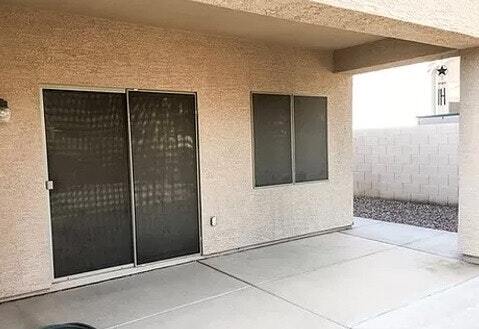 Building Photo - 2117 E Riviera Dr