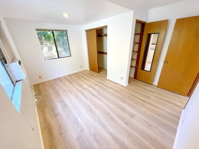 Building Photo - South Kihei 2 Bedroom / 1 Bathroom Unfurnished downstairs unit  - Peekaboo Ocean View