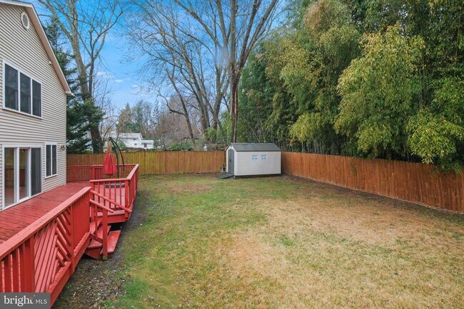 Building Photo - 711 Lamberton Dr