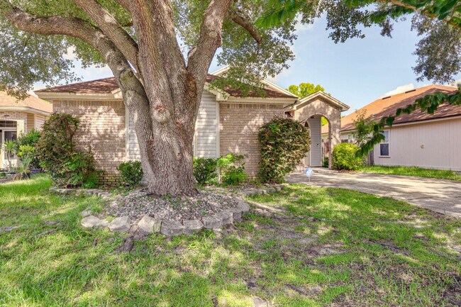 Building Photo - 3812 Tallcott Dr