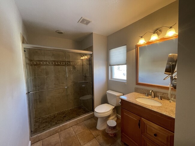 Building Photo - 10689 W 13th Ave