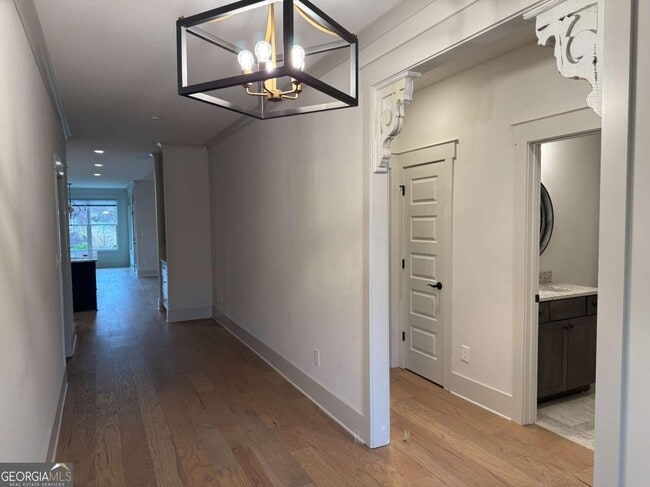 Building Photo - 1181 Hidden Hills Cir