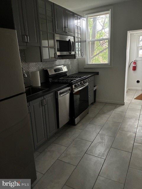 Building Photo - 1004 N 65th St
