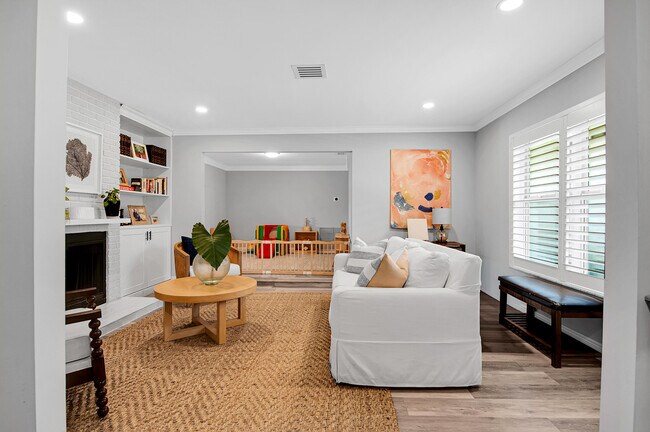 Building Photo - 23313 Lago Mar Cir