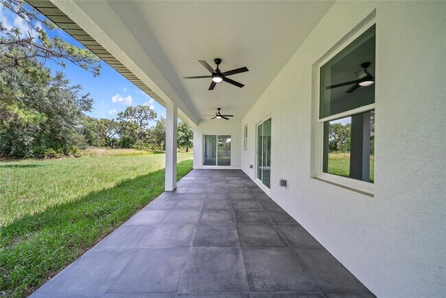 Building Photo - 3908 Garienda Ave