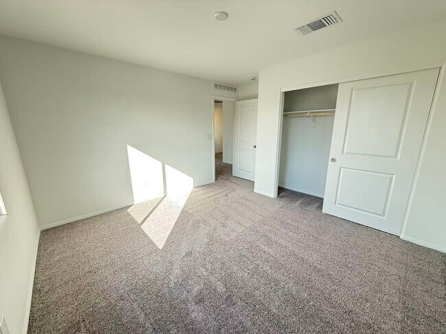 Building Photo - Welcome to this newly built 3-bedroom, 2.5-bathroom home