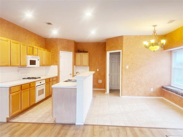 Building Photo - 5888 Shetland Cir