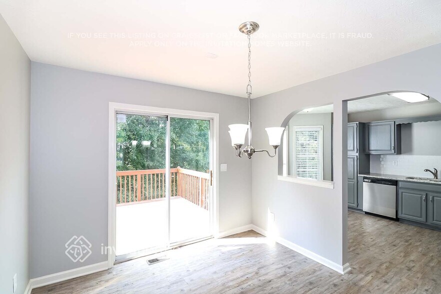 Building Photo - 2643 Abbots Glen Dr NW