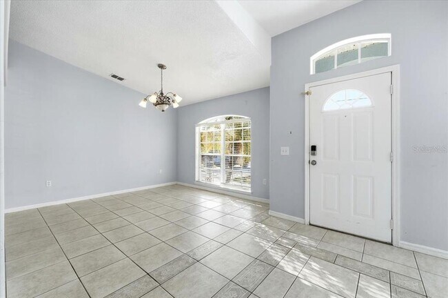 Building Photo - 1158 Perpignan Ct