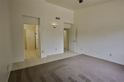 Building Photo - Quail Creek 55+ Gated Community (at least one occupant must be 55 or older, no one under the age ...