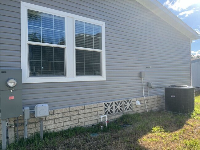 Building Photo - 15666 49th Street N
