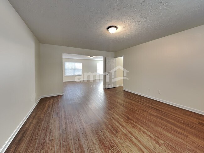 Building Photo - 78 Red Maple Way