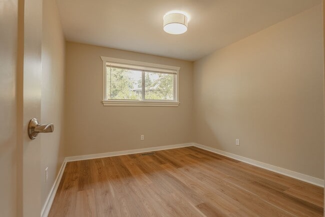 Building Photo - 4409 S 292nd St