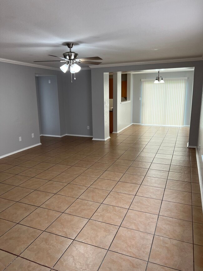 Building Photo - 3734 Candleglenn