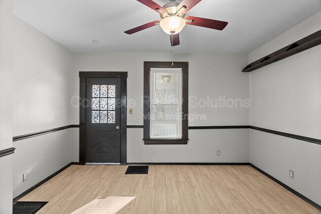 Building Photo - 409 Harrison Ave