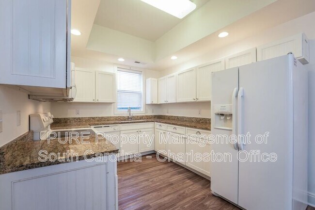 Building Photo - 7211 Indigo Palms Way