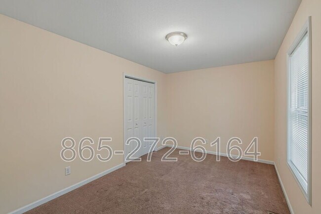 Building Photo - 2617 Alice Bell Rd