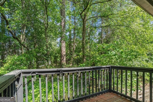 Building Photo - 106 Ivy Green Ln SE