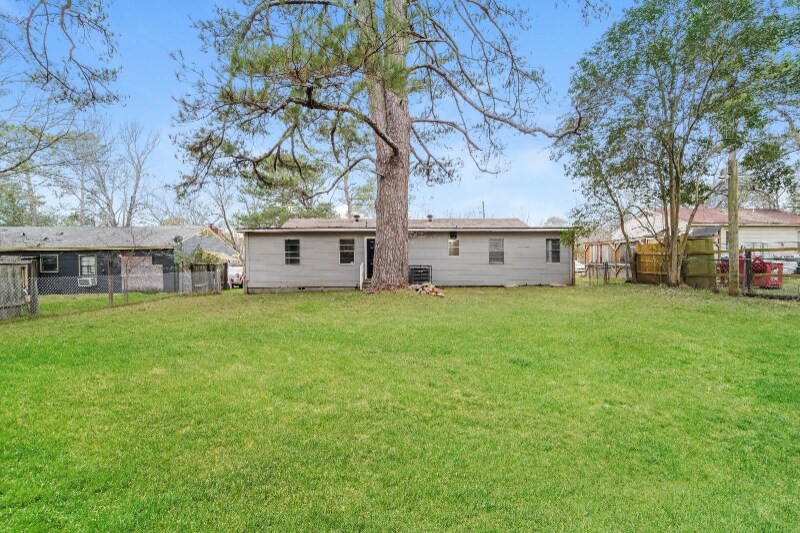 Primary Photo - 2658 Brookwood Dr