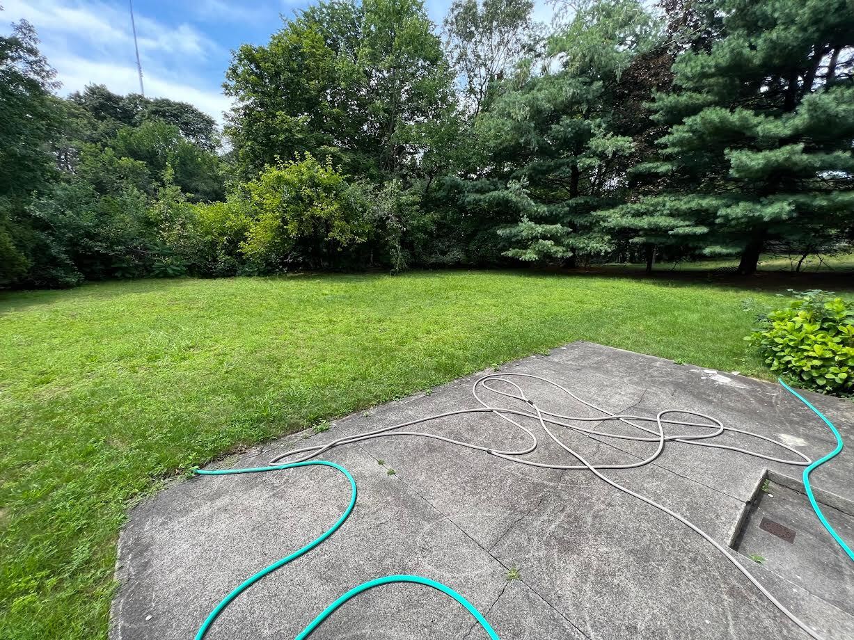 Building Photo - 48 River Ave