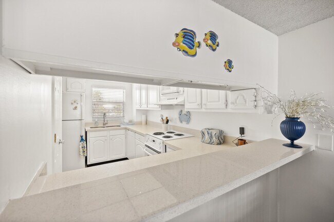 Building Photo - 909 Santa Rosa Blvd