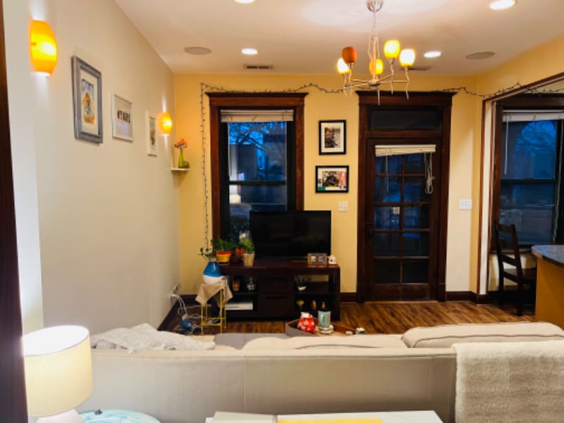 Building Photo - 2120 W Warner Ave