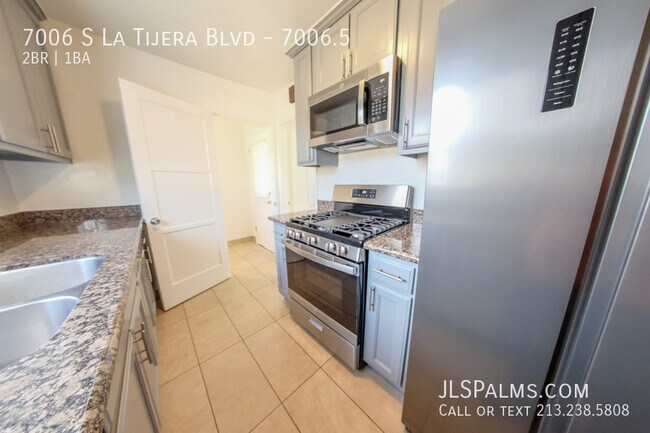 Building Photo - 7006 S La Tijera Blvd