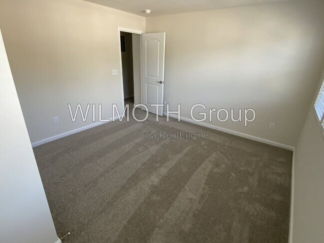 Building Photo - 16364 Pruett Ln