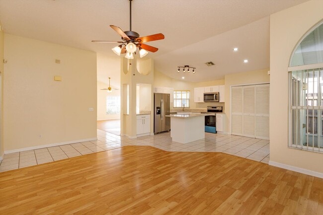 Building Photo - 1614 Sand Key Cir