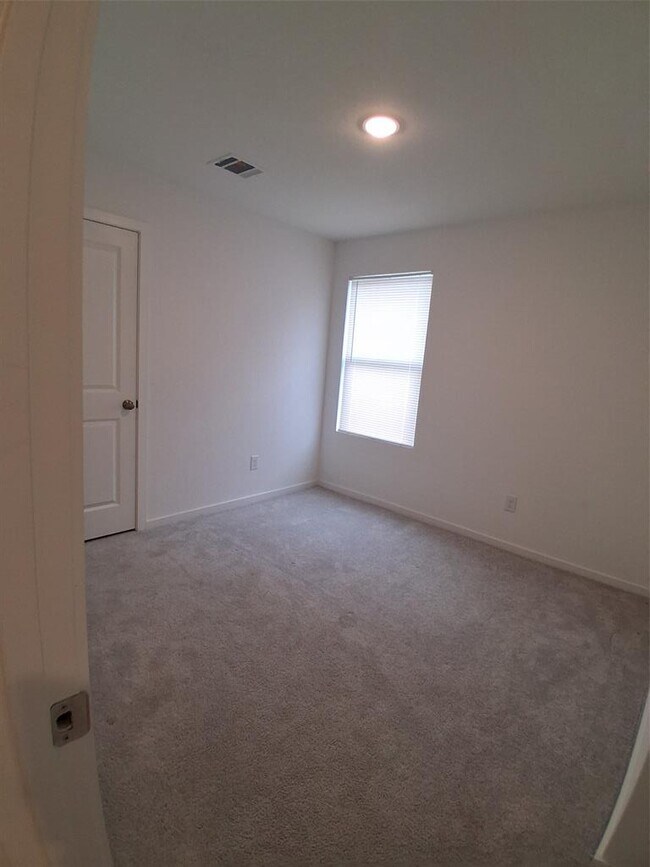 Building Photo - 3307 Hilts Trl