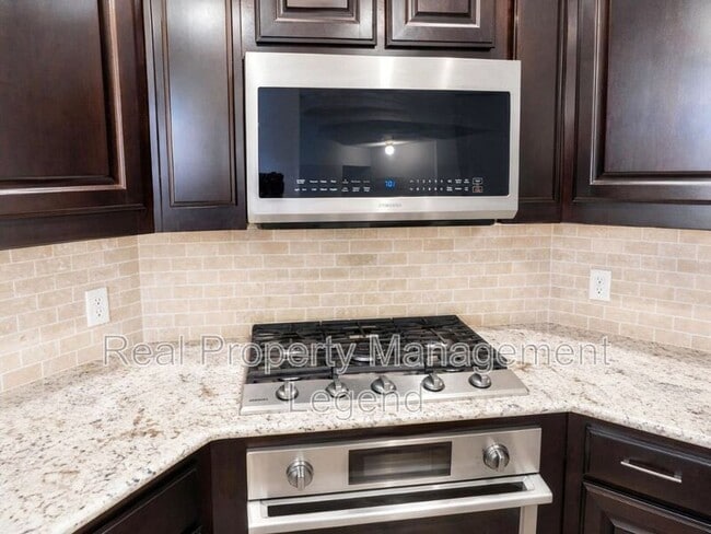 Building Photo - 5729 Knox Dr