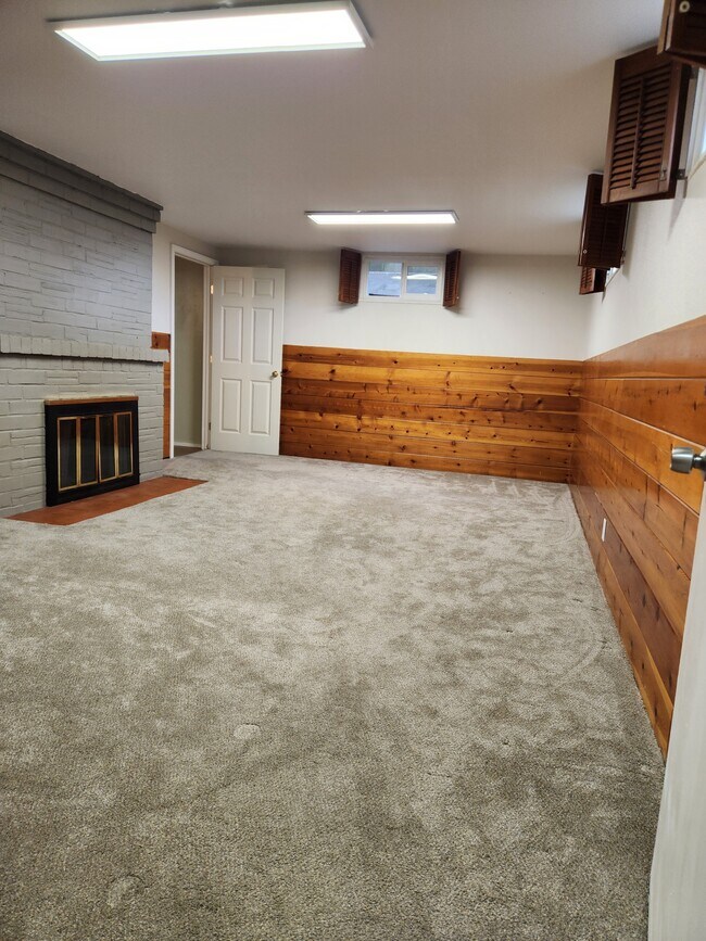 Building Photo - 4818 Rucker Ave