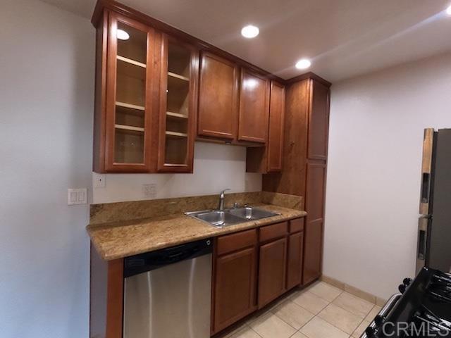 Building Photo - 715 Paso de Luz