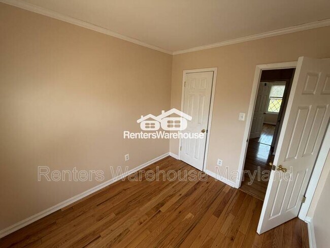 Building Photo - 4513 Sipple Ave