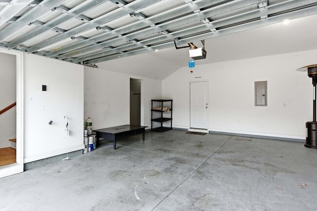 Building Photo - 124 Palm Cove Way