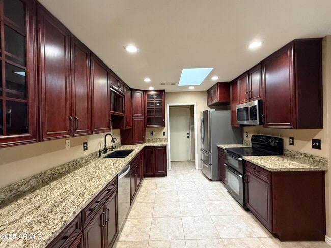 Building Photo - 5110 W Wood Dr