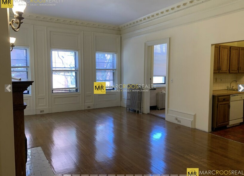 Building Photo - 373 Commonwealth Ave