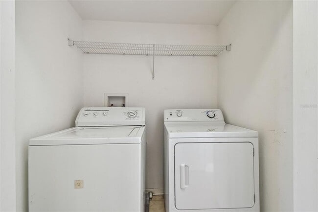 Building Photo - 16227 Swan View Cir