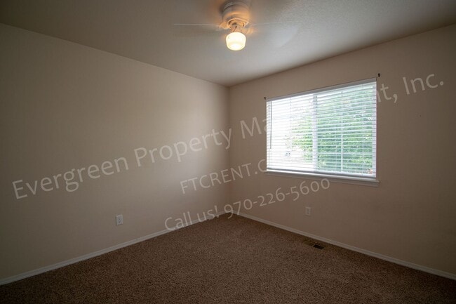 Building Photo - 413 Hawthorne Ave