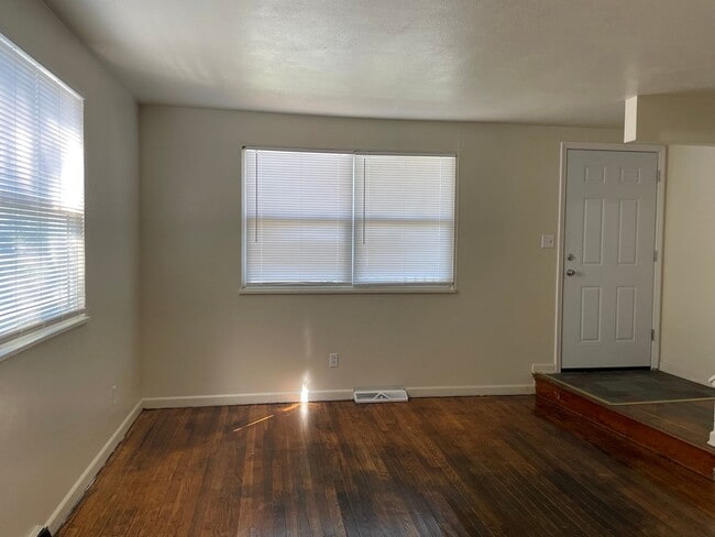Building Photo - 4105 Sullivant Ave