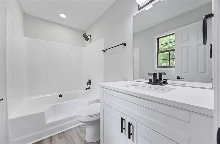 Building Photo - 2246 Hightrail Ct