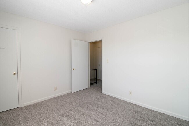 Building Photo - 371-2 Peabody Drive