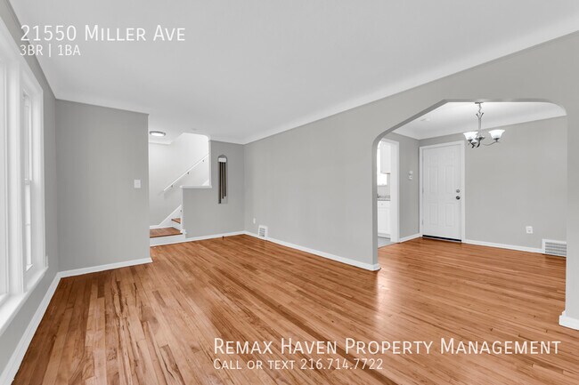 Building Photo - 21550 Miller Ave