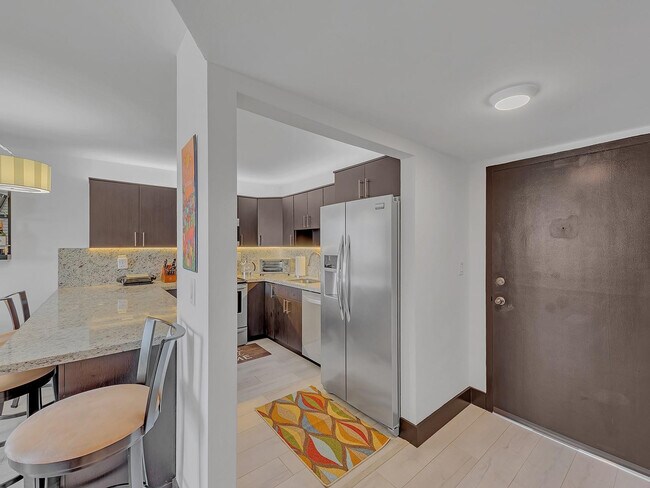 Building Photo - 1421 S Ocean Blvd