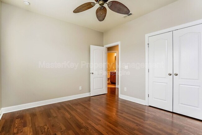 Building Photo - 705 Liberty Hill Pass