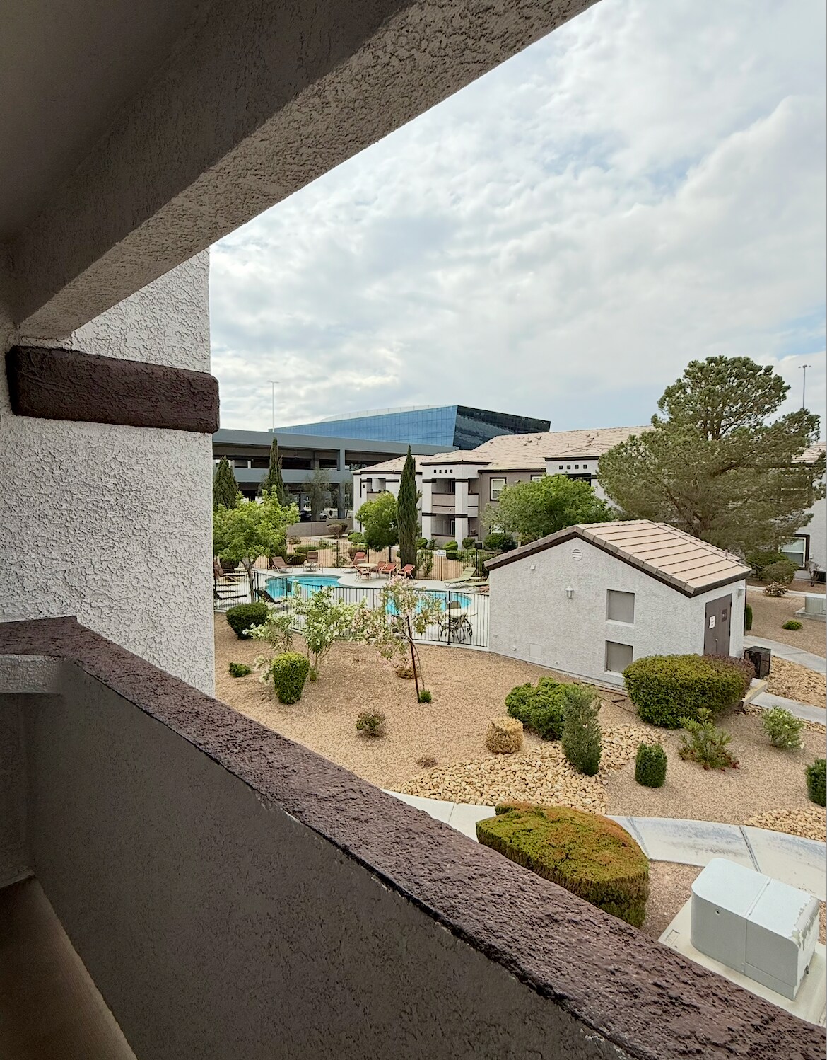 Patio + Side Pool - 7255 W Sunset Rd