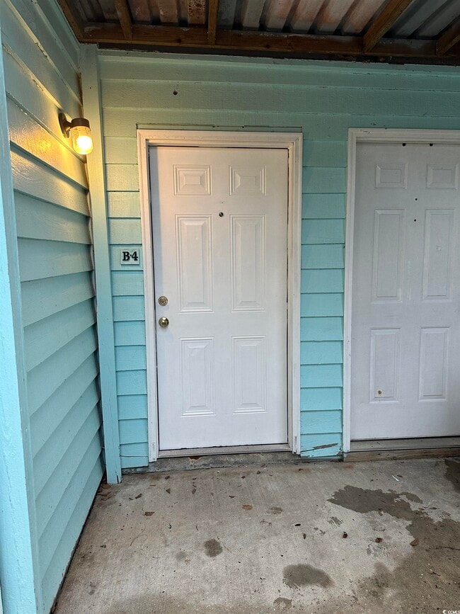 Building Photo - 405 Cambridge Cir