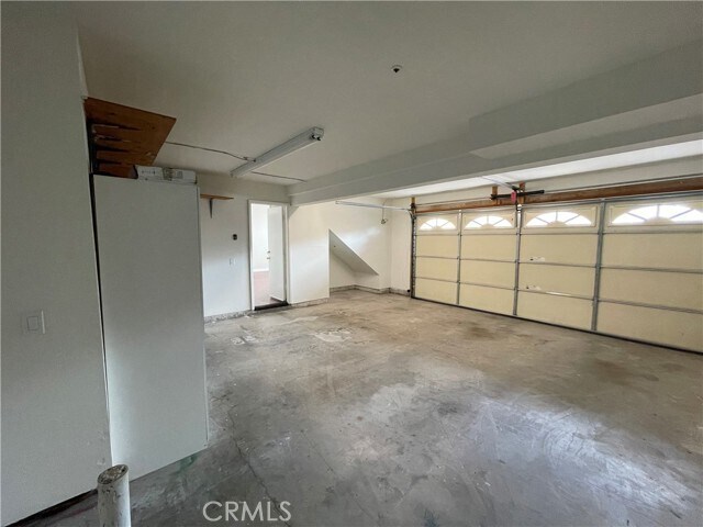 Building Photo - 7271 Kensington Dr